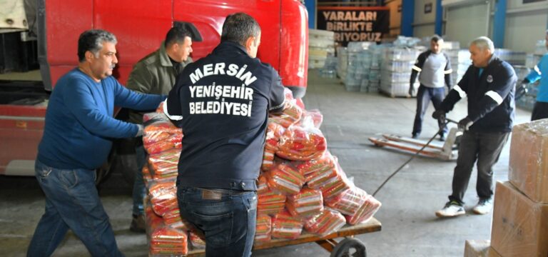 Yenişehir Belediyesi Mersin’de 28 bin depremzedeye ulaştı